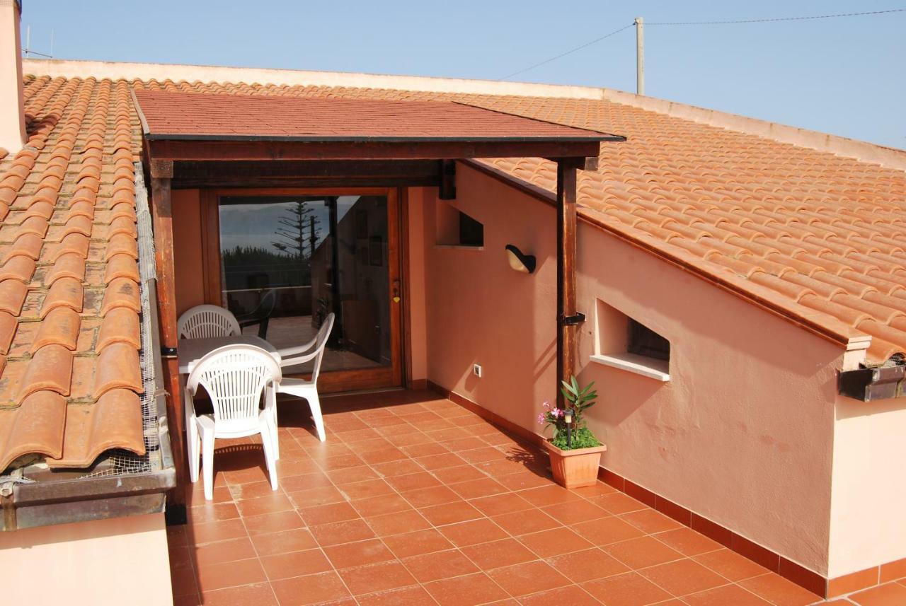 Casa Vacanze La Terrazza Sul Golfo Castellammare del Golfo Exterior photo