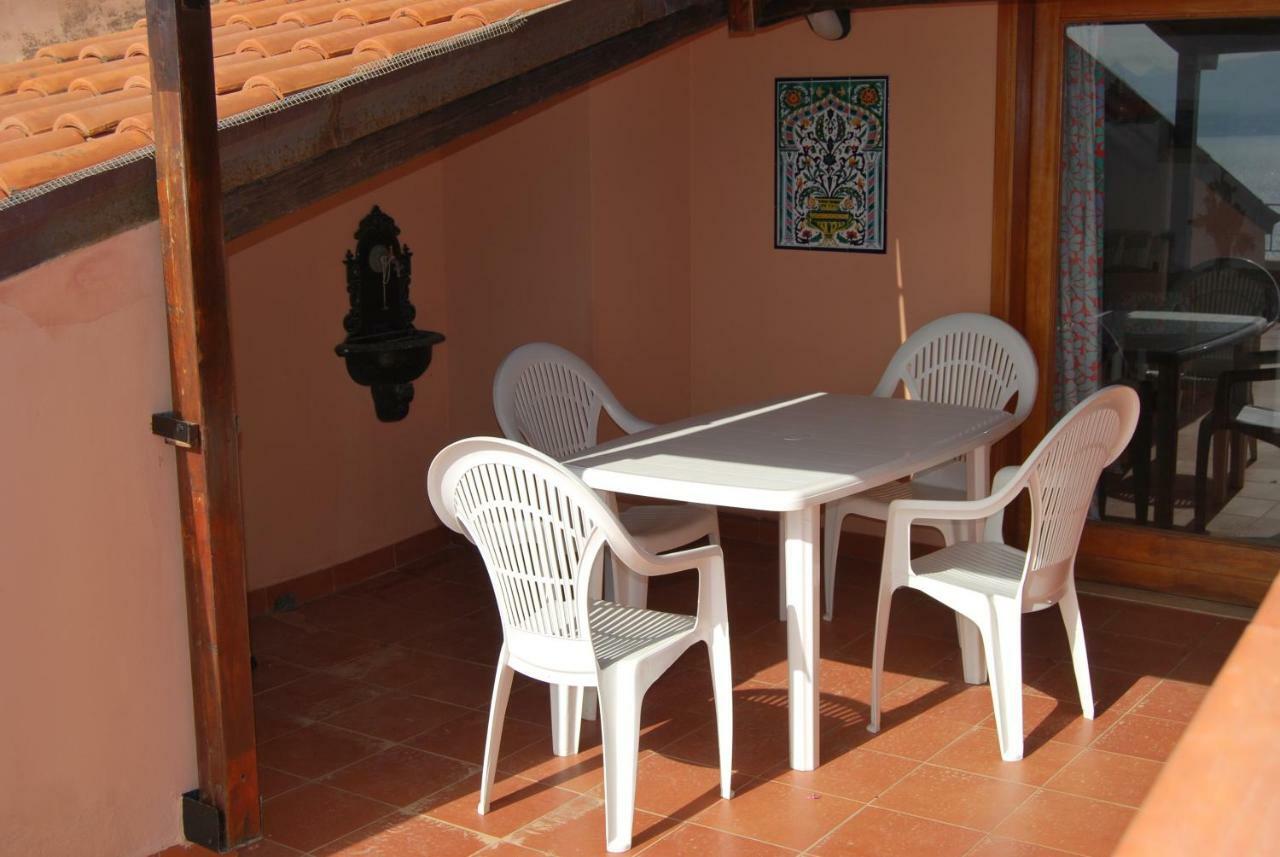 Casa Vacanze La Terrazza Sul Golfo Castellammare del Golfo Exterior photo
